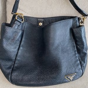 Prada leather bag *AUTHENTIC*